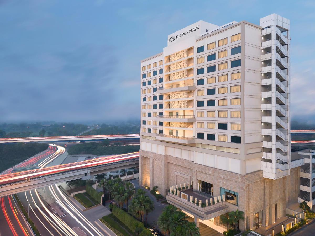 Crowne Plaza New Delhi Mayur Vihar Noida By Ihg Exterior foto The Royal